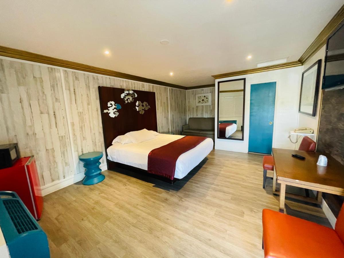 Casa Blanca Inn & Suites Whittier Exteriör bild
