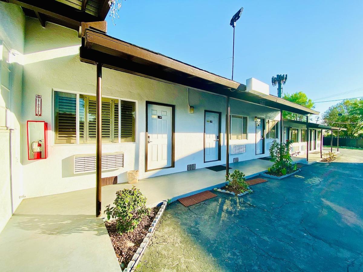 Casa Blanca Inn & Suites Whittier Exteriör bild
